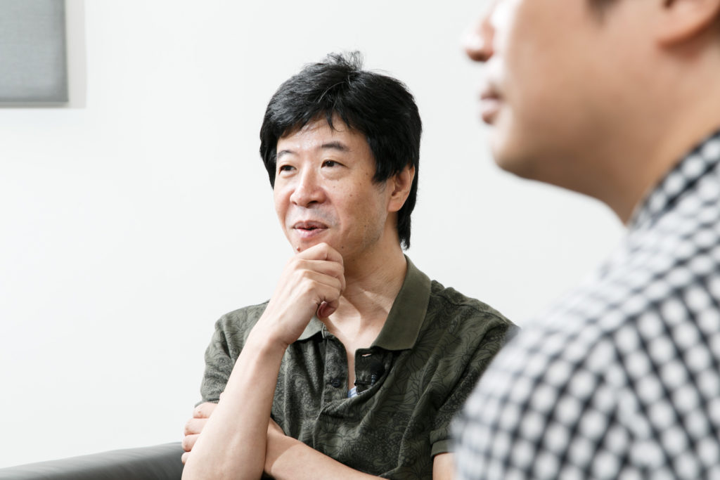 【『ロードス島戦記』水野良×『ペルソナ５』橋野桂：対談】 ゴブリンを倒していた若者が最終的に世界を救う話は、ファンタジーならではの“純化”である【新生・王道ファンタジーを求めて①】_012