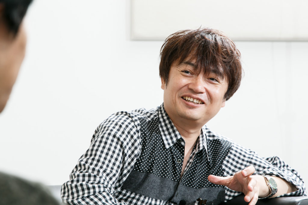 【『ロードス島戦記』水野良×『ペルソナ５』橋野桂：対談】 ゴブリンを倒していた若者が最終的に世界を救う話は、ファンタジーならではの“純化”である【新生・王道ファンタジーを求めて①】_024