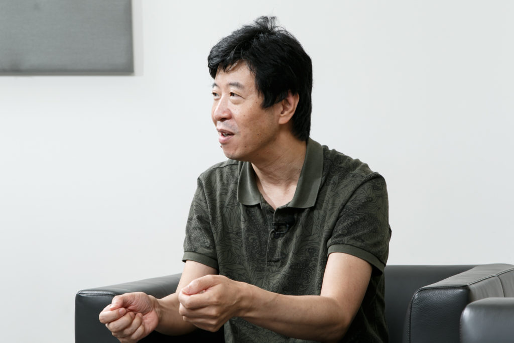 【『ロードス島戦記』水野良×『ペルソナ５』橋野桂：対談】 ゴブリンを倒していた若者が最終的に世界を救う話は、ファンタジーならではの“純化”である【新生・王道ファンタジーを求めて①】_025