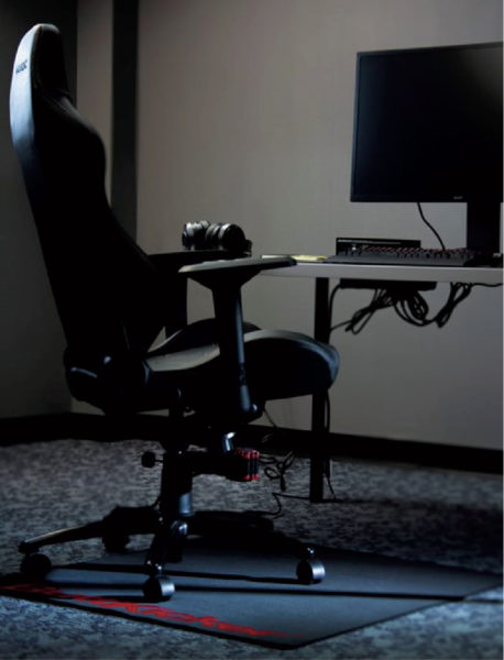 椅子に取り付ける周辺機器「ButtKicker Gamer2」が4月24日発売。騒音トラブルを気にせずに重低音の振動を体感できる_002