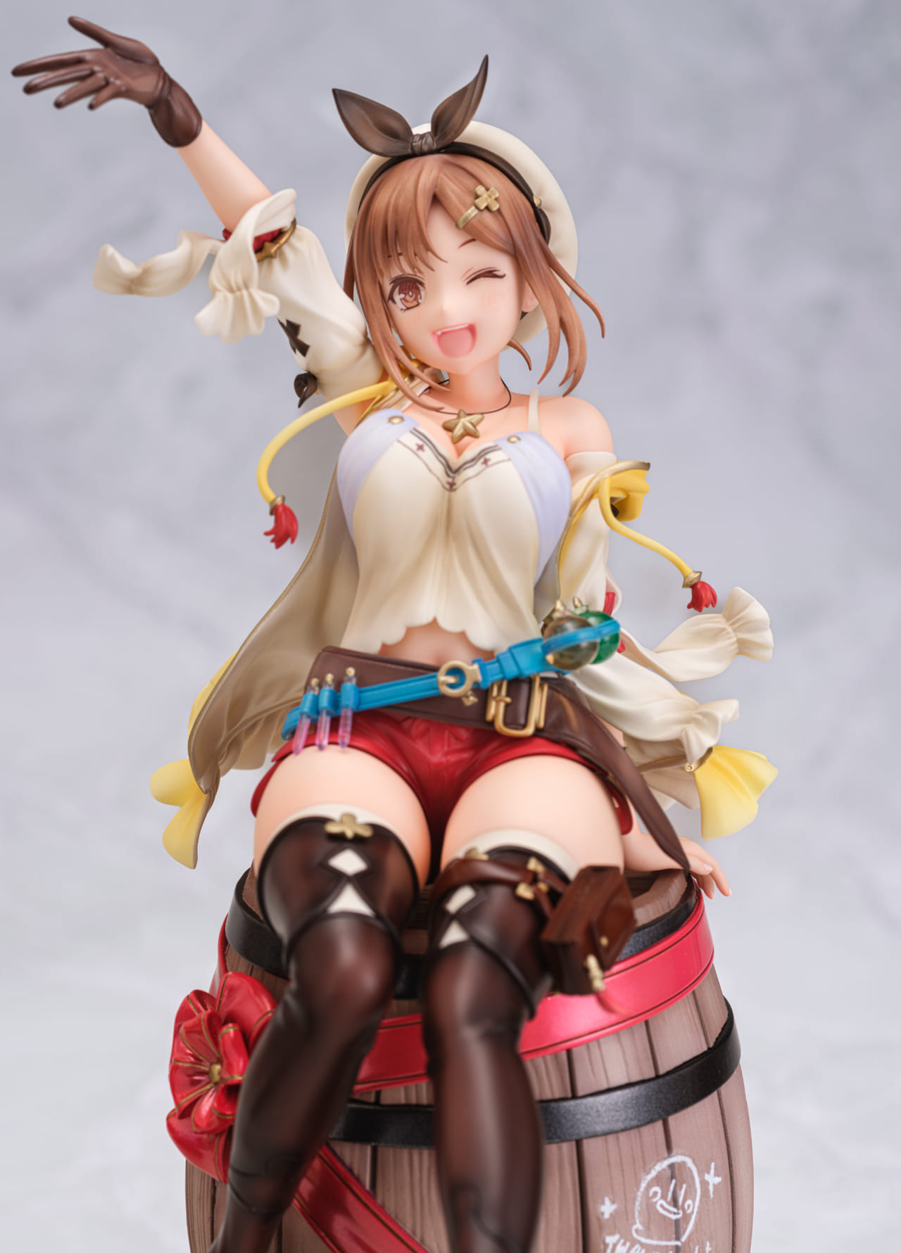 『ライザのアトリエ』の「ライザ」7分の1スケールフィギュアが予約受付開始_004