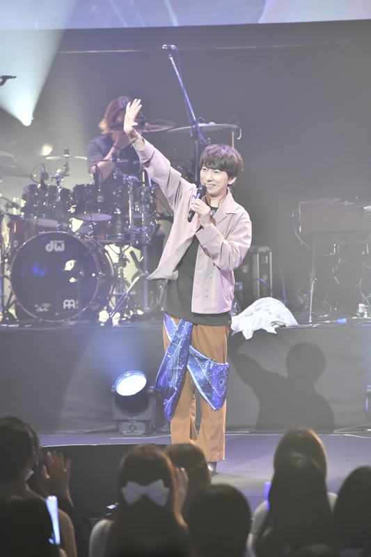 羽多野渉ワンマンライブ「Wataru Hatano LIVE 2023 - Dawn -」の公式レポートが到着