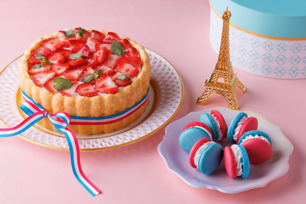 ヒルトン東京ベイ　デザートビュッフェ「Strawberry meets Paris（ストロベリーミーツパリ）」