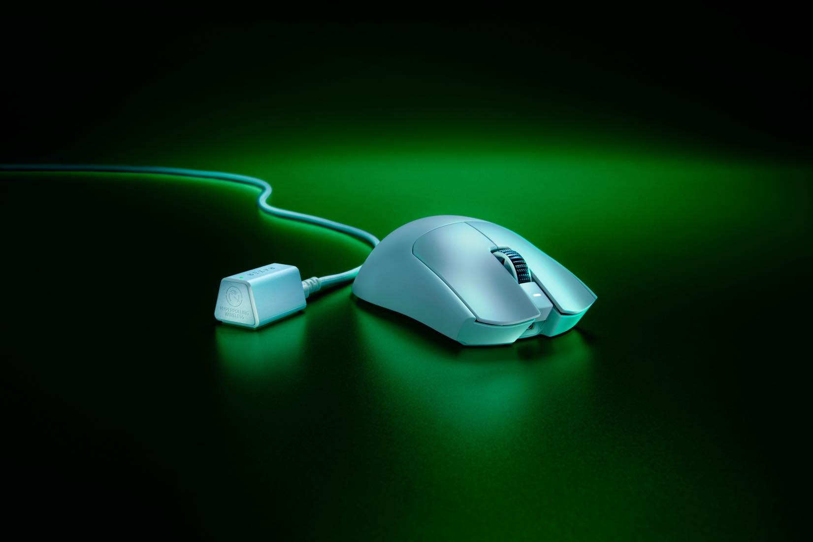 Razerメディア向け発表会レポート。最新ワイヤレスマウス「Viper V3 Pro」は、とんでもなく軽い“約54グラム”_011