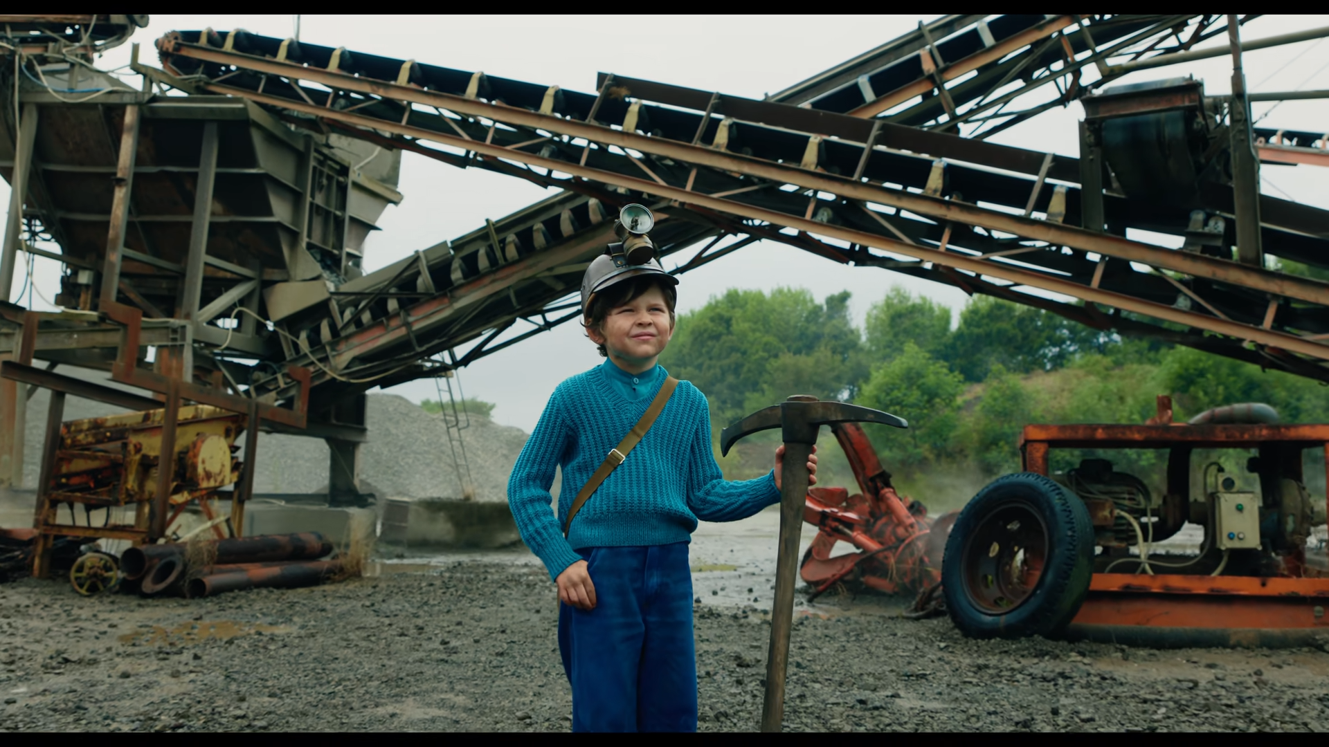 映画『マインクラフト／ザ・ムービー』の新映像が公開、レッドストーンと溶岩を用いた「焼き鳥自動製造機」も忠実に再現_001