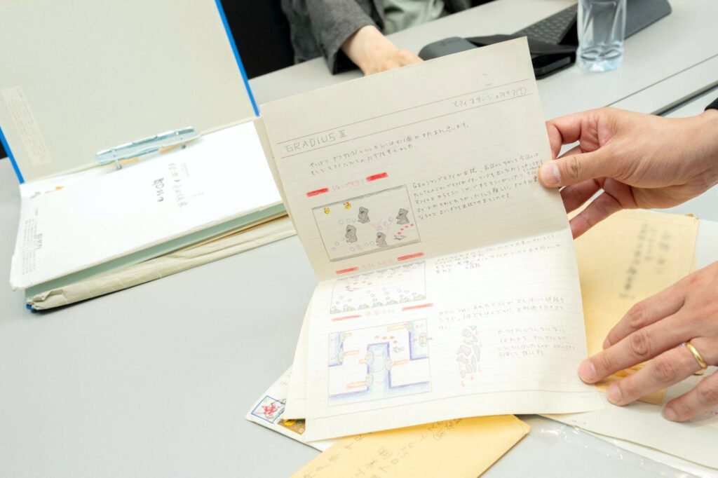 40年前の各種バージョンの企画書や基板をKONAMIが保存していたからこそ『グラディウス オリジン コレクション』は実現し得た──。まるでゲーム考古学、“発掘”された『グラディウスⅢ』AMショー版。令和に蘇る『沙羅曼蛇』新作。シューター大歓喜のコレクションタイトル開発秘話を聞いてきた_025