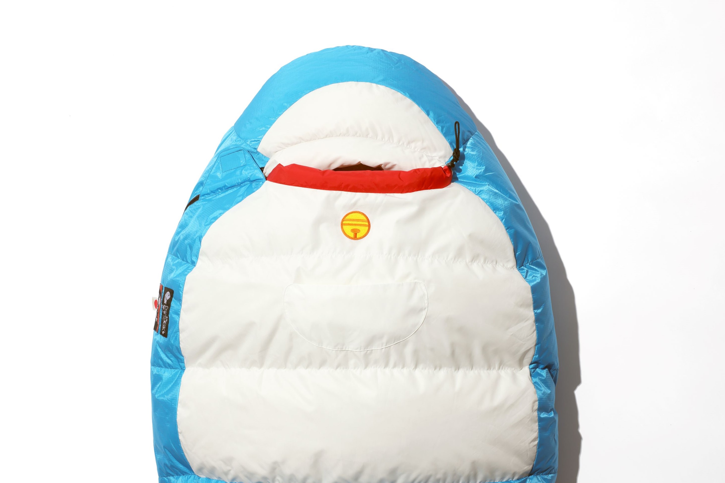 『ドラえもん』の寝袋が販売開始
_001