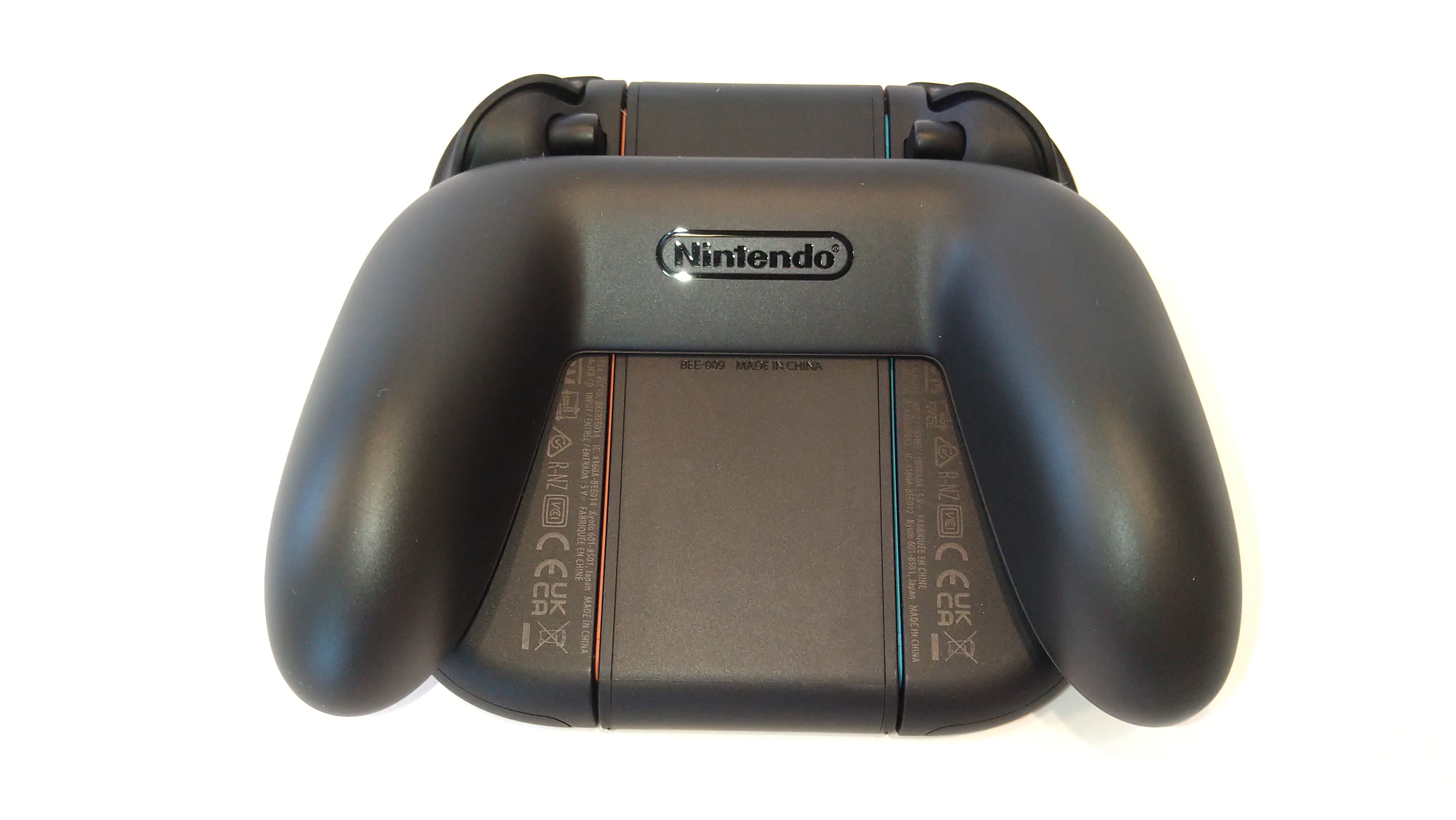 「Nintendo Switch 2(ニンテンドースイッチ2)」を速攻で開封してみた!多言語版には専用の設定項目も?_048