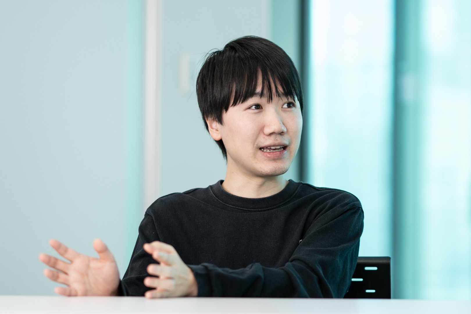 なぜ『ゾゾゾ』はやらせと言われようとも編集し、『フェイクドキュメンタリー「Q」』はフィクションだと言ってしまうのか ― 大森時生×皆口大地が設計する“安心して乗っかれる”エンタメの秘密_026