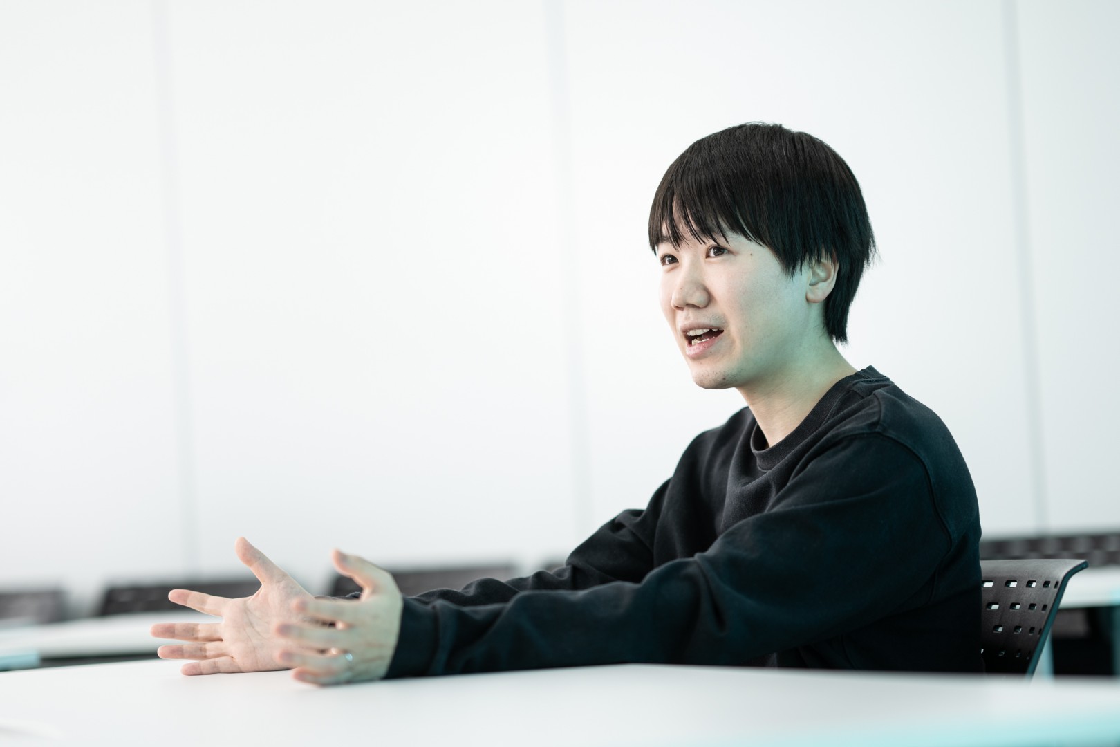 なぜ『ゾゾゾ』はやらせと言われようとも編集し、『フェイクドキュメンタリー「Q」』はフィクションだと言ってしまうのか ― 大森時生×皆口大地が設計する“安心して乗っかれる”エンタメの秘密_023