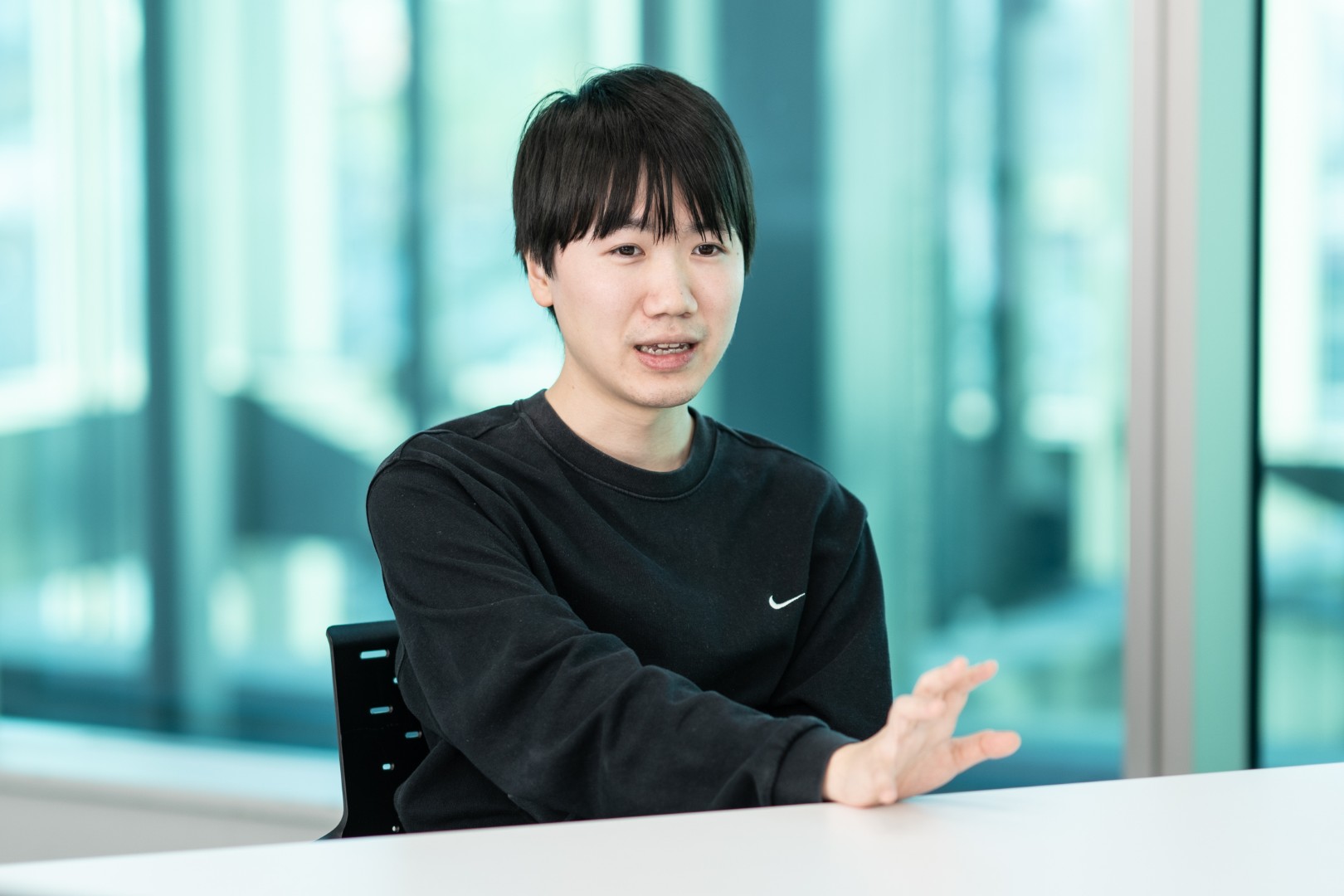 なぜ『ゾゾゾ』はやらせと言われようとも編集し、『フェイクドキュメンタリー「Q」』はフィクションだと言ってしまうのか ― 大森時生×皆口大地が設計する“安心して乗っかれる”エンタメの秘密_030