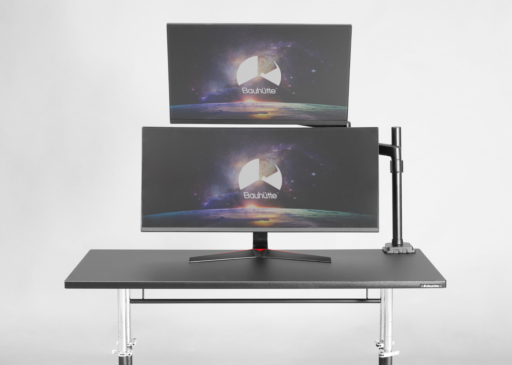 “堕落ゲーマー”向けのロングモニターアームがバウヒュッテから登場_018