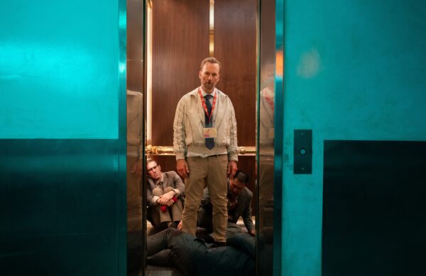 『Mr.ノーバディ 2』が10月24日に日本公開決定。『ジョン・ウィック』製作陣が贈るハードボイルド・アクションの続編_001