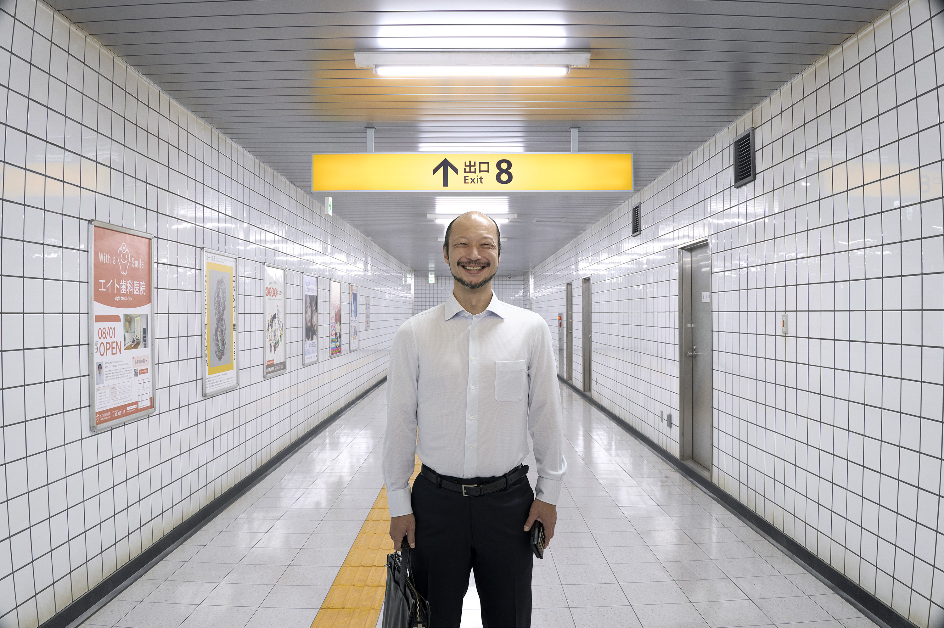 映画『8番出口』レビュー・感想・評価：8番出口の世界に放り込まれた二宮和也を既プレイの我々がニヤニヤしながら眺める映画だった_011