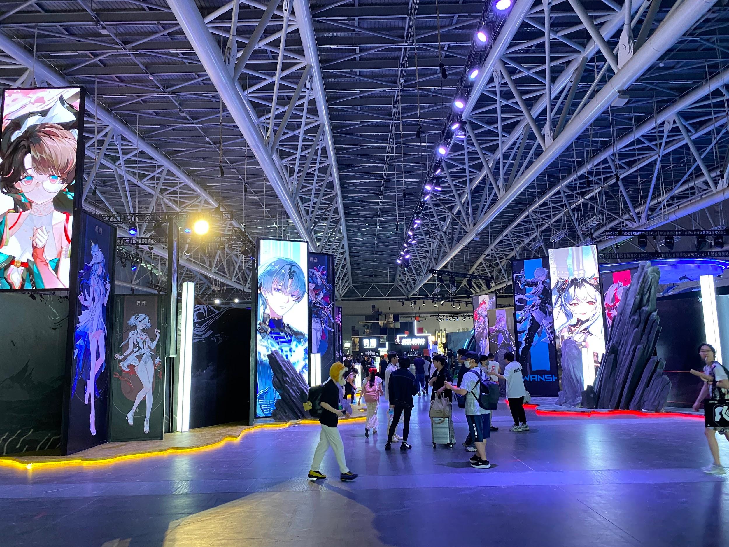 『鳴潮』イベントレポート:中国限定オフラインイベントで降臨した「着ぐるみツバキ」の無法ムーブが容赦なさすぎた_005