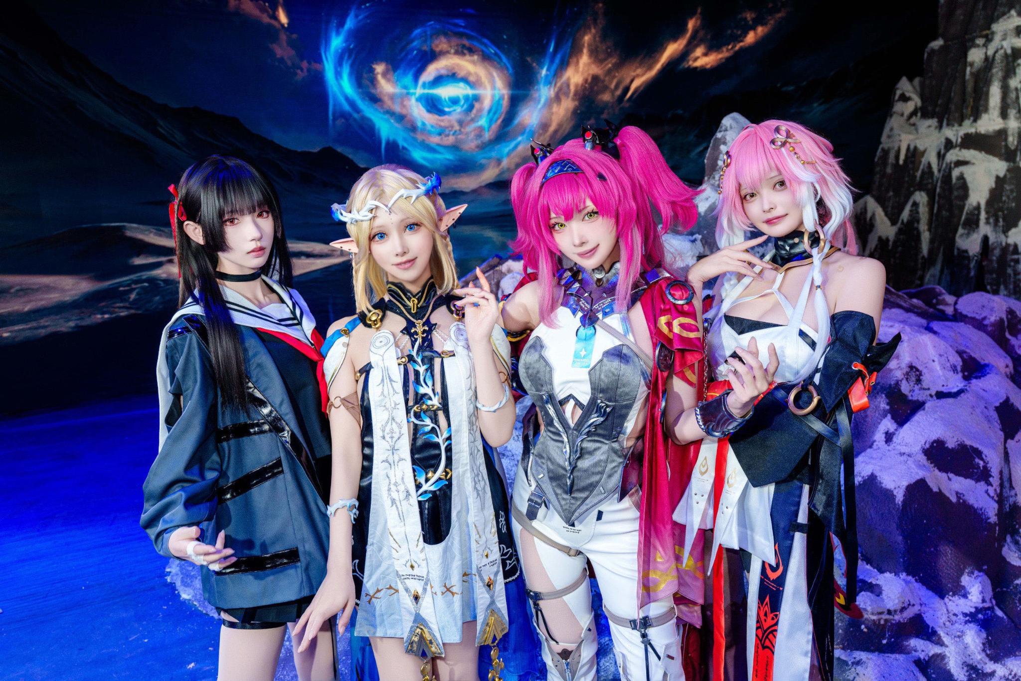 『鳴潮』イベントレポート:中国限定オフラインイベントで降臨した「着ぐるみツバキ」の無法ムーブが容赦なさすぎた_010