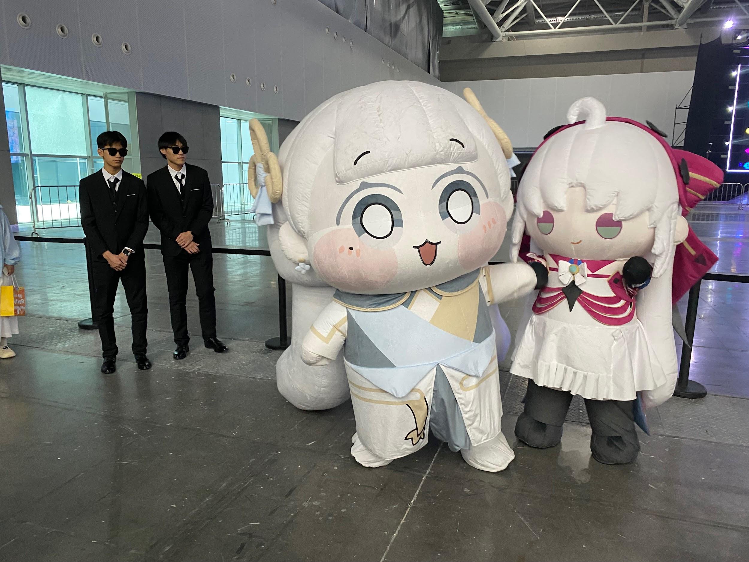 『鳴潮』イベントレポート:中国限定オフラインイベントで降臨した「着ぐるみツバキ」の無法ムーブが容赦なさすぎた_027