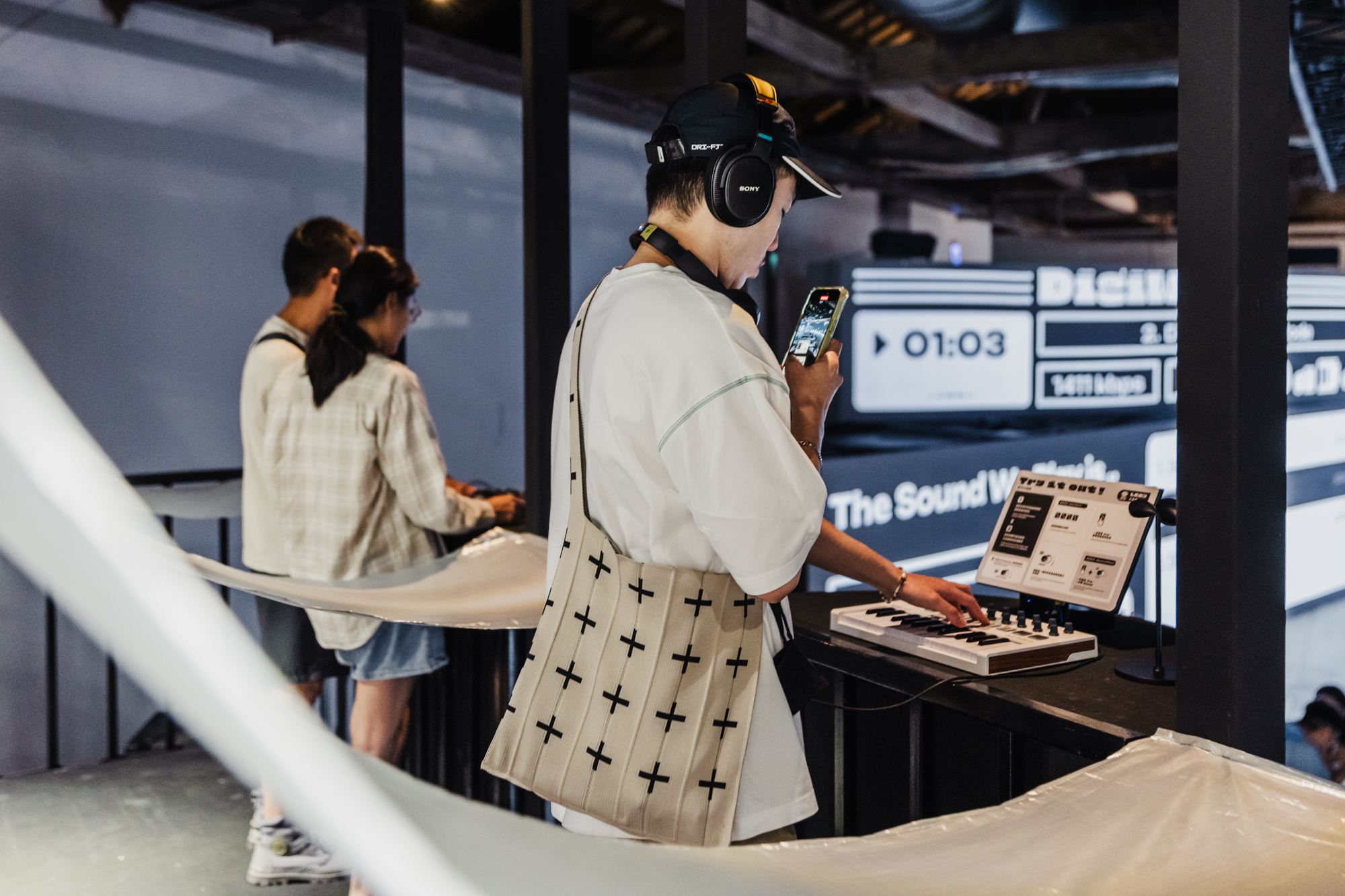 「DigiWave POP UP 2025」が10月4日より開催決定。スマホ片手に“音”を集め「音のコレクション」を作るアート展_002