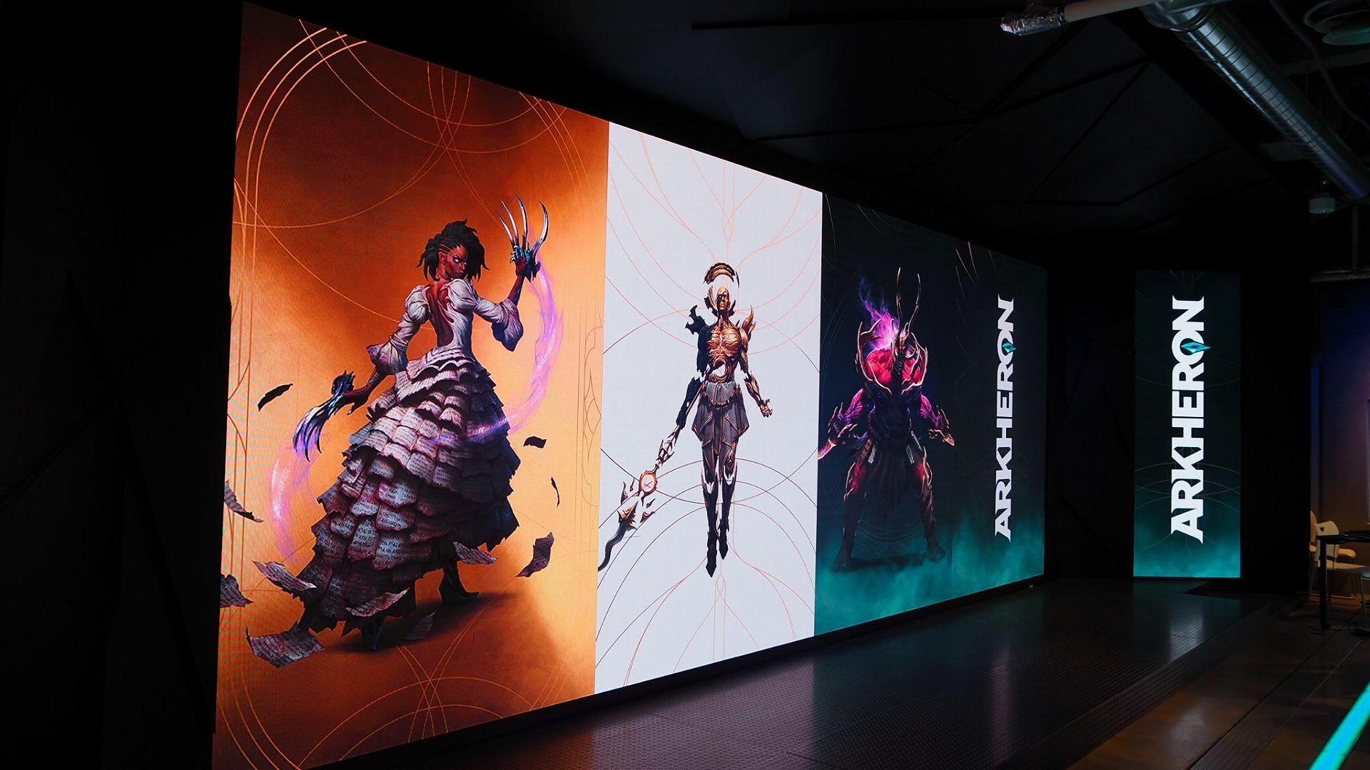  3人編成チームによる『アーケロン』に対戦ゲームの新たな可能性を見た_001