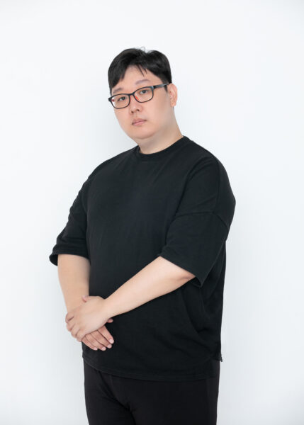 『MIRESI：視えない未来』アートディレクター・ヒョルラ氏インタビュー。