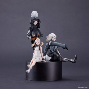 『ニーア』15周年の記念グッズボックスが2026年2月28日に発売決定。フィギュアのカラー見本やジャズの楽曲アレンジ情報も公開_003