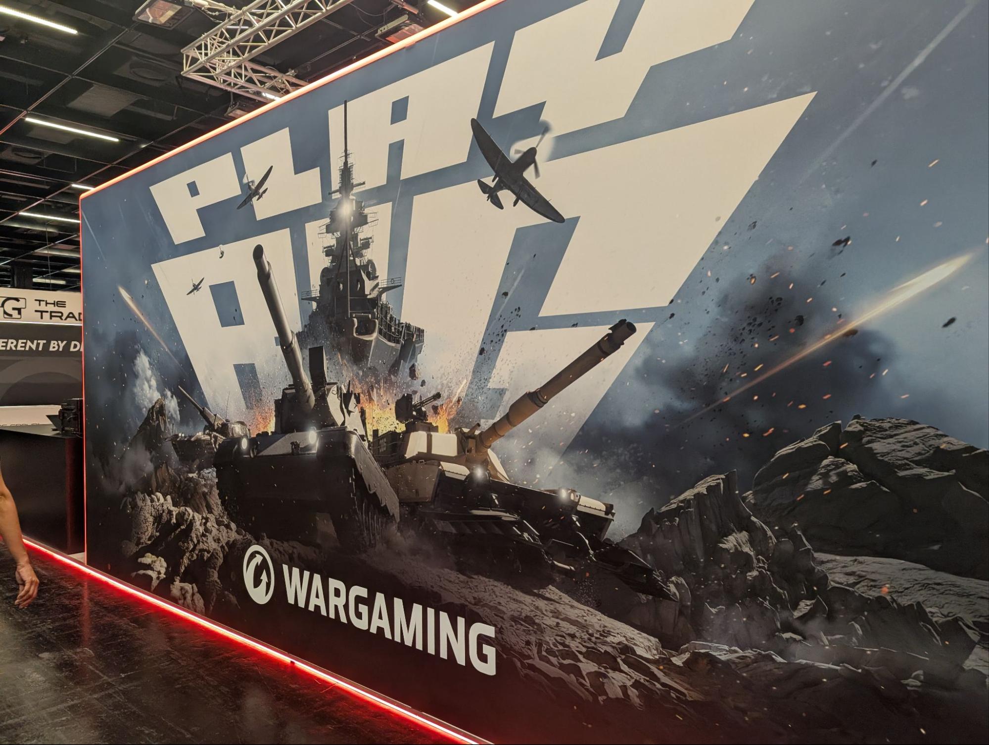 グッズを箱ごとぶんなげ配布！？ストロングスタイルにもほどがある対戦戦車ゲーム『World of Tanks』のリアル配布イベント_008