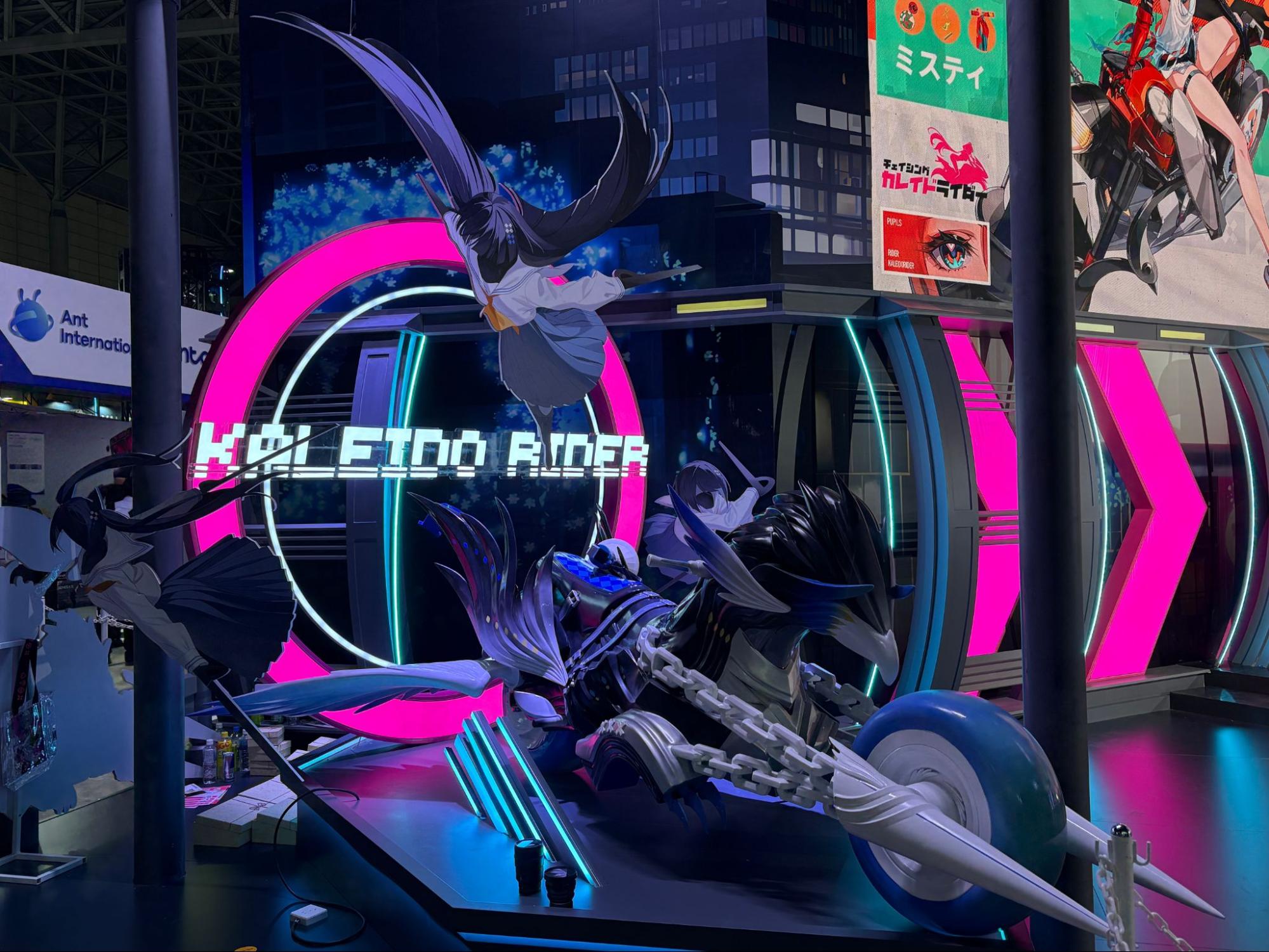 バイク×美少女RPG『チェイシングカレイドライダー』ブースレポート：TGSブースでガチャを回したら……本物の美少女が出てきた！？_010
