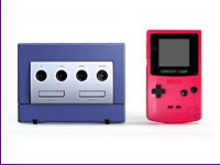 『ニンテンドーゲームキューブ』の発売日は2001年9月14日。特徴的なコントローラーが根強い人気を誇る_002