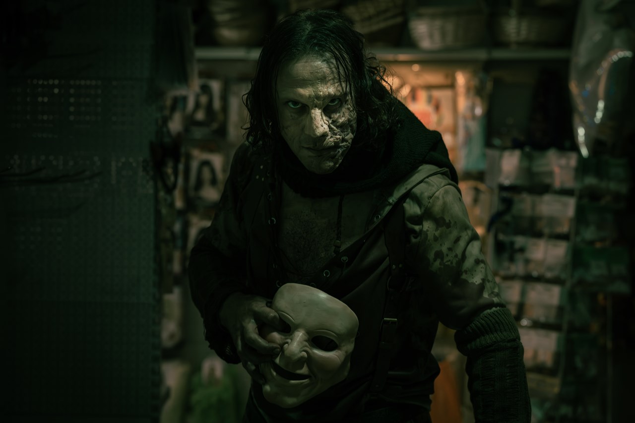 殺人鬼と化した「ピーター・パン」が子供たちをネバーランドへ連れ込むホラー映画『ネバーランド・ナイトメア』の予告編が公開_001