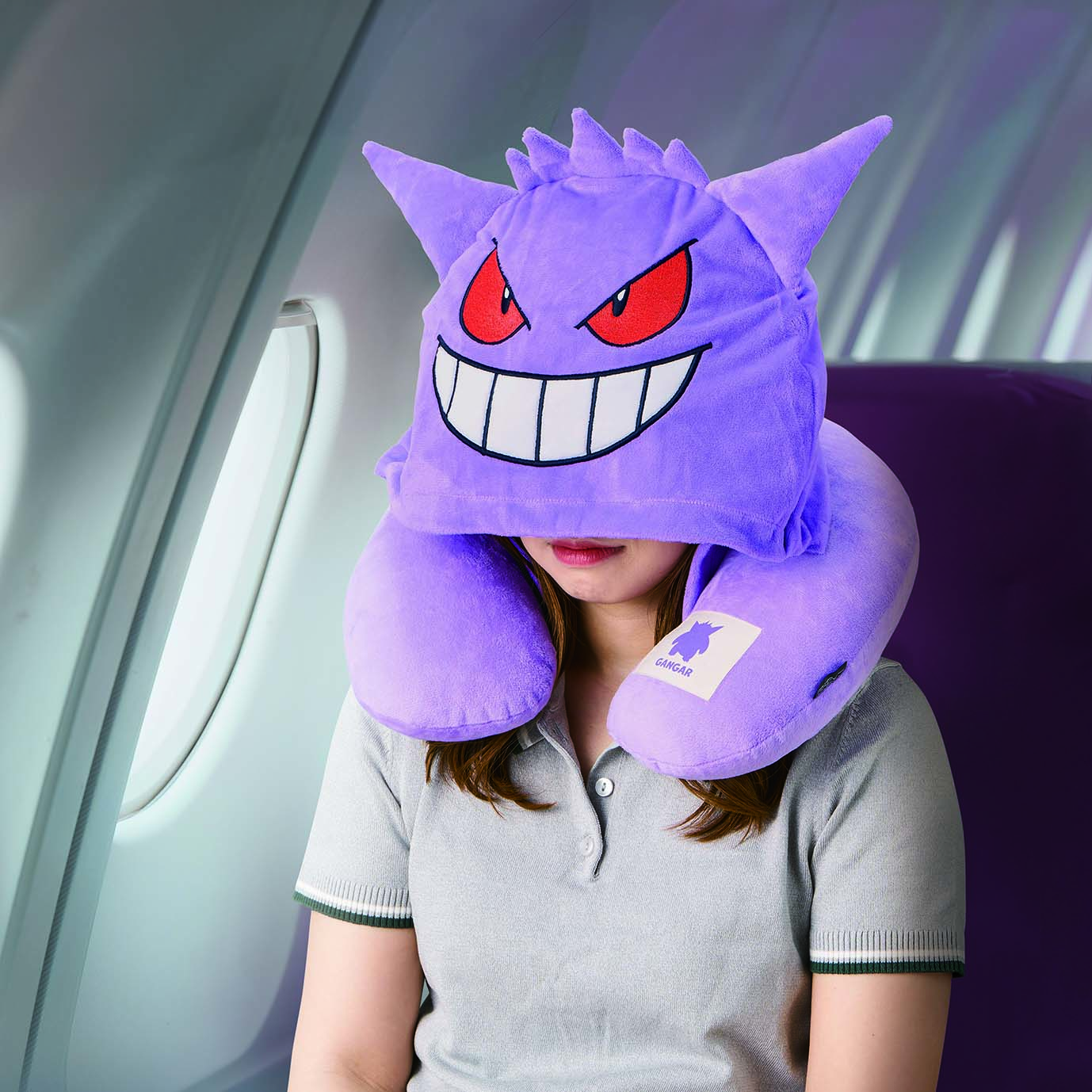 【ポケモン】ゲンガーになりきれる「フード付ネックピロー」販売開始_002