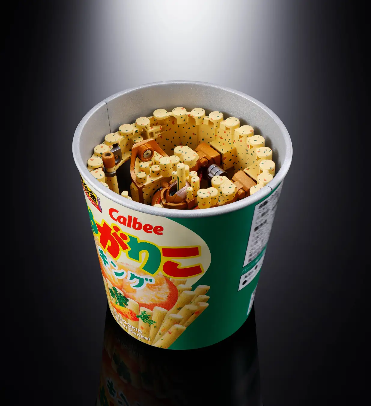 カルビーとバンダイスピリッツのコラボ「超合金 じゃがりこキング」が予約開始_003