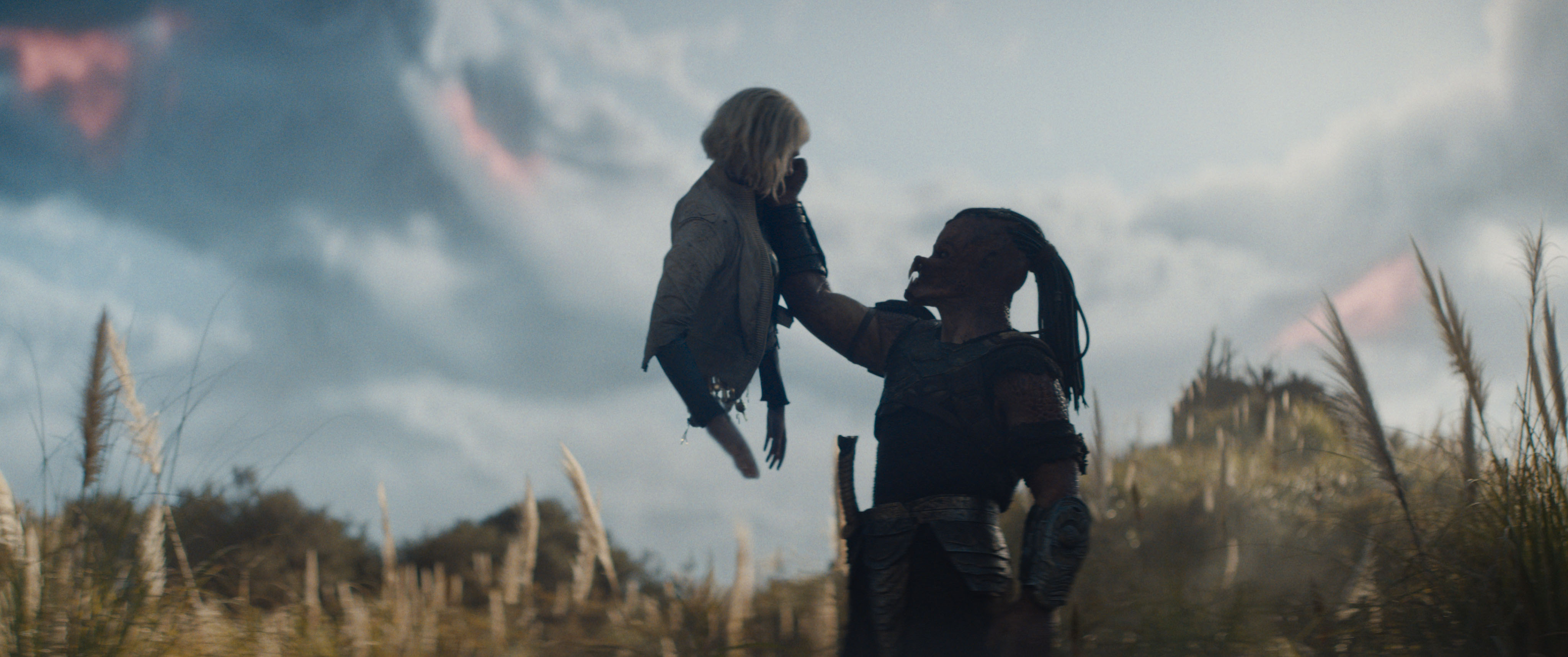 『プレデター:バッドランド』誕生の背景には『ワンダと巨像』があった。両作品の「相棒とともに過酷な戦いに挑む」という共通点_001