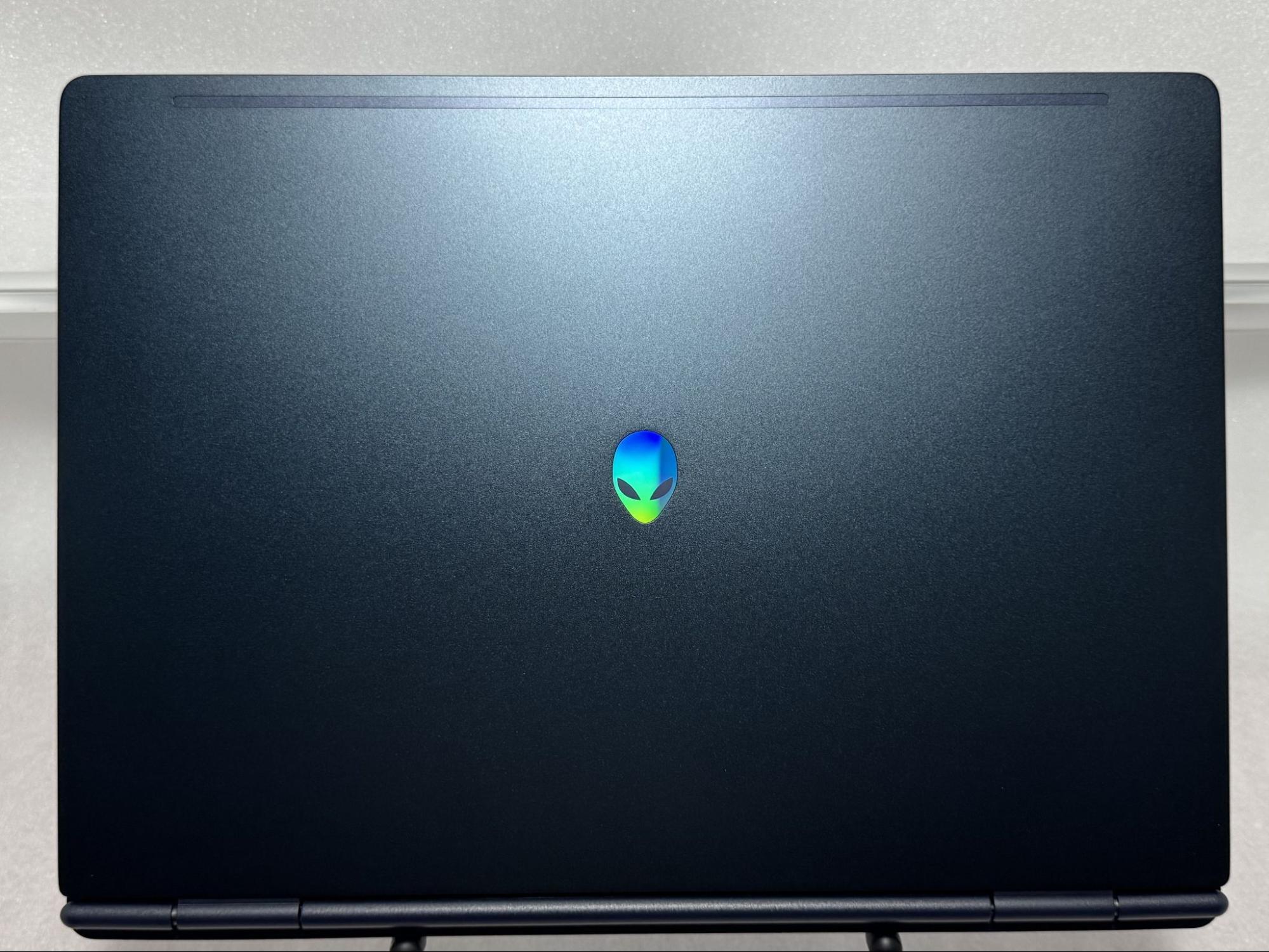ゲーミングノートPC「Alienware 16 Aurora」レビュー・感想・評価：わざと負荷をかけて快適に動くか検証してみた_002