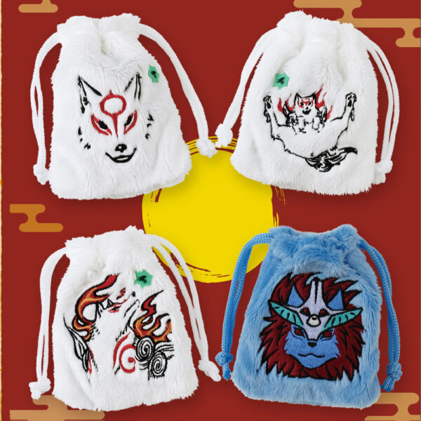 『大神』ふわふわな「アマテラス」と「オキクルミ」の巾着がかわいい_003
