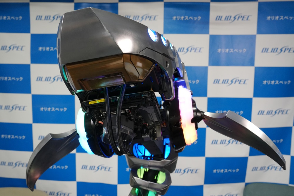サメ型PCケースがオリオスペックで販売中_001