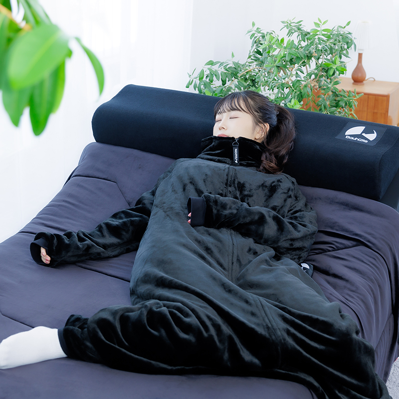 バウヒュッテが冬物製品の本格販売を開始。10月30日には着る毛布シリーズに新製品が登場_020
