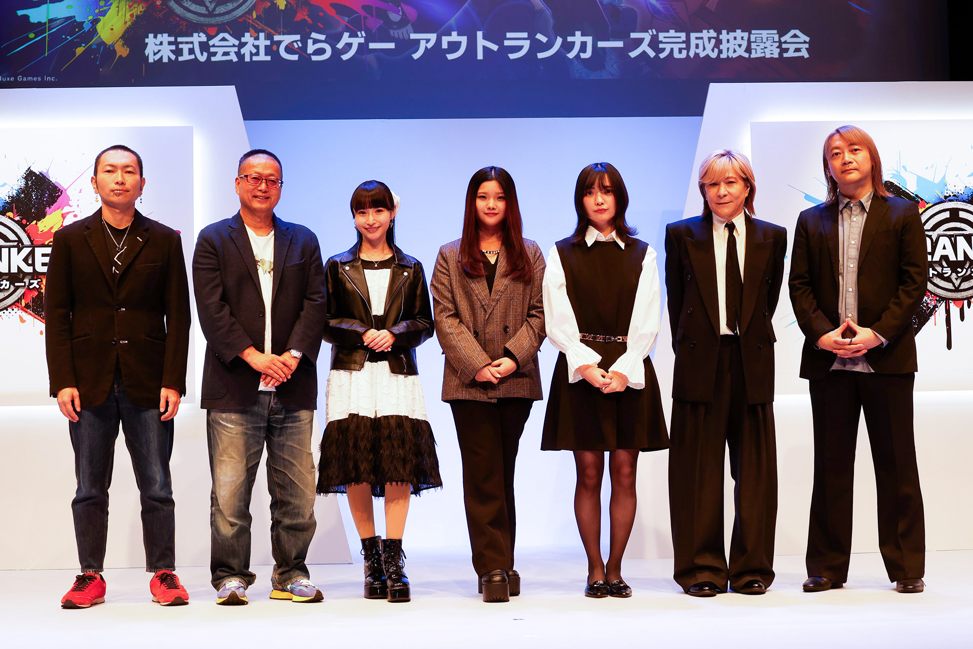 『アウトランカーズ』完成披露会レポート。岡本吉起氏と小室哲哉氏が30年ぶりに再会_002