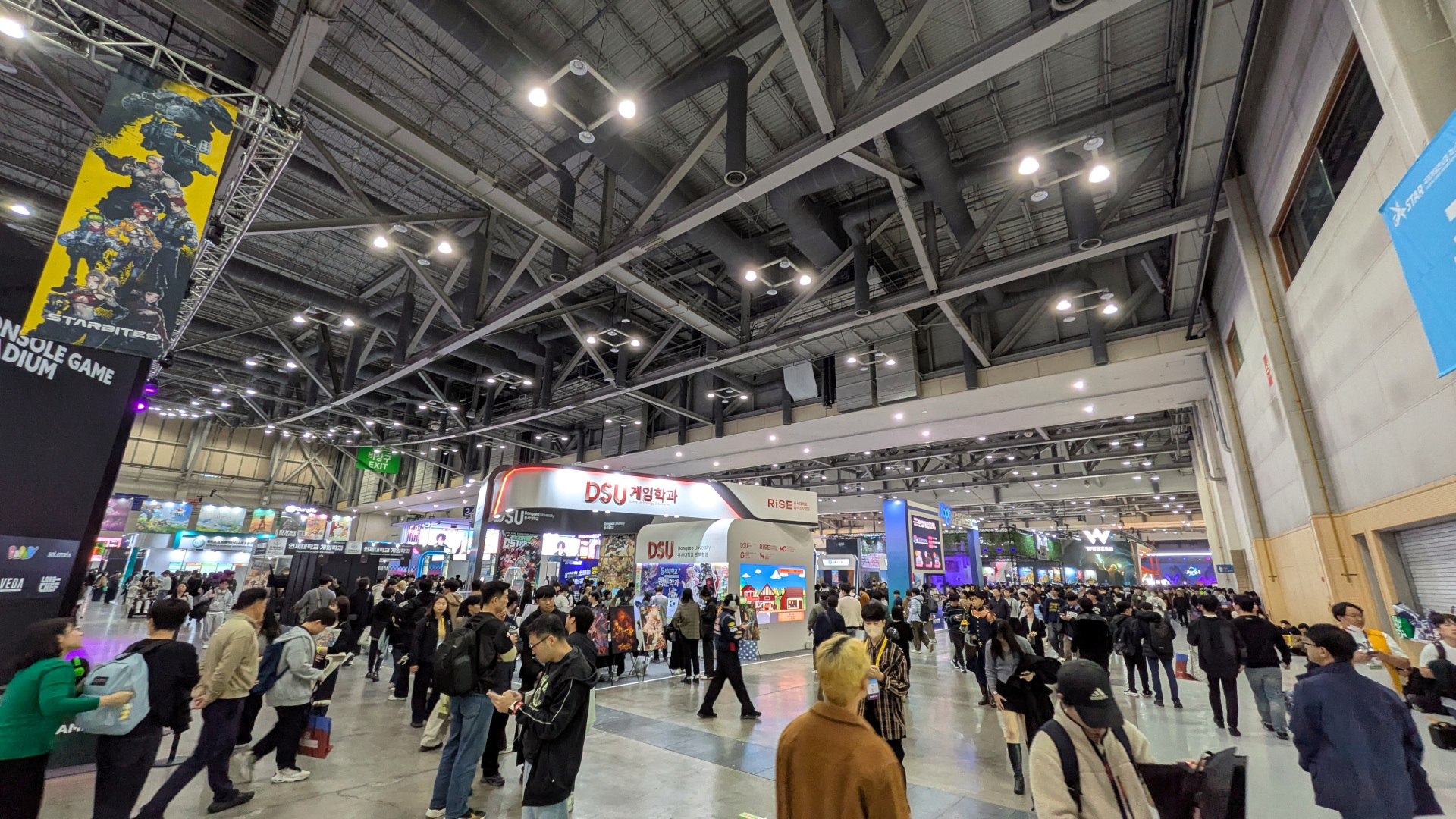 韓国ゲームメーカー最大手のNCSOFTは、売上が絶好調なのに、なぜハイリスクな「グローバル・コンソール」に全振りするのか?_008