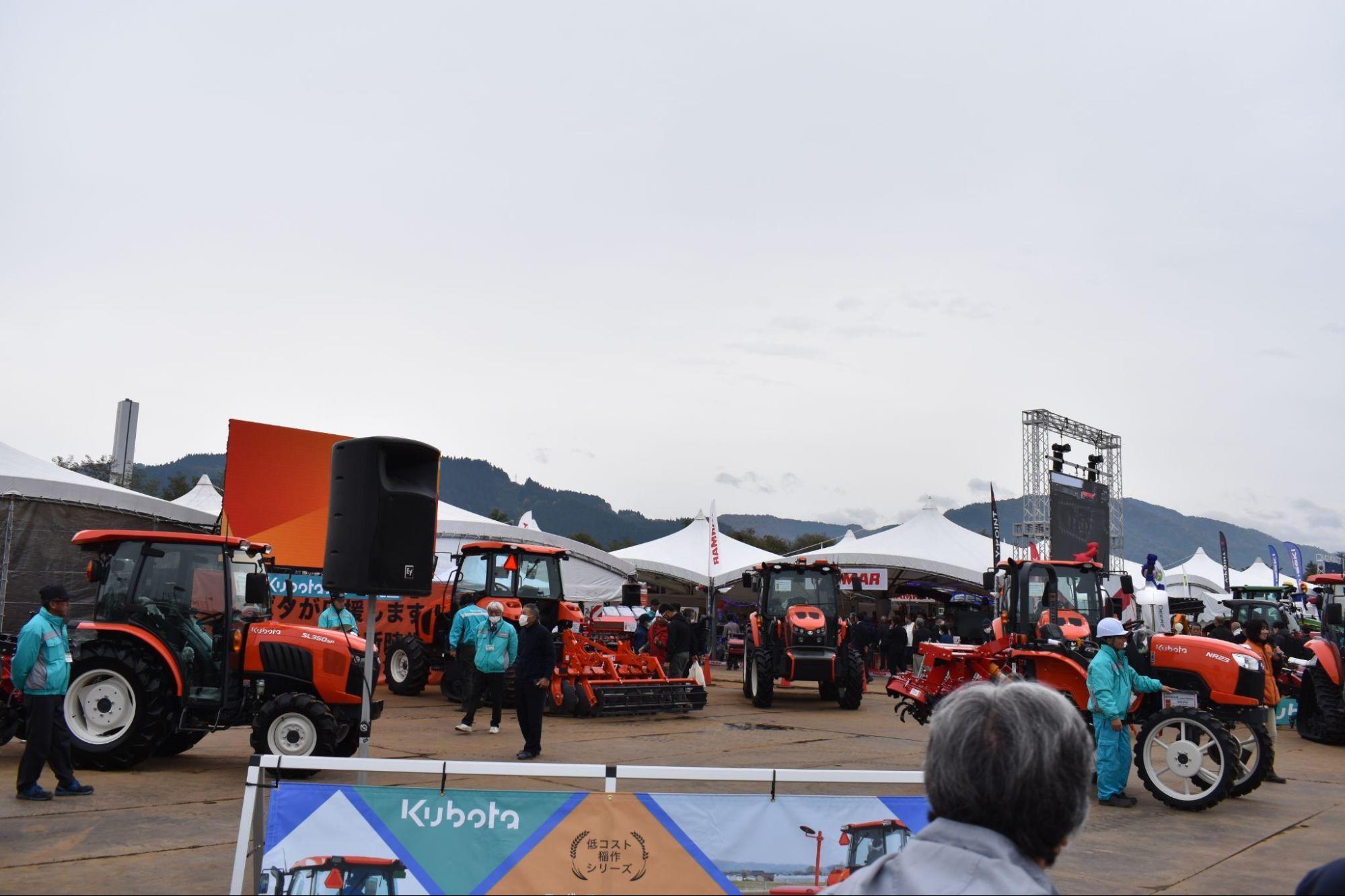 『ファーミングシミュレーター 25』がガチの農業イベント「秋田県種苗交換会」に展示されていた_014