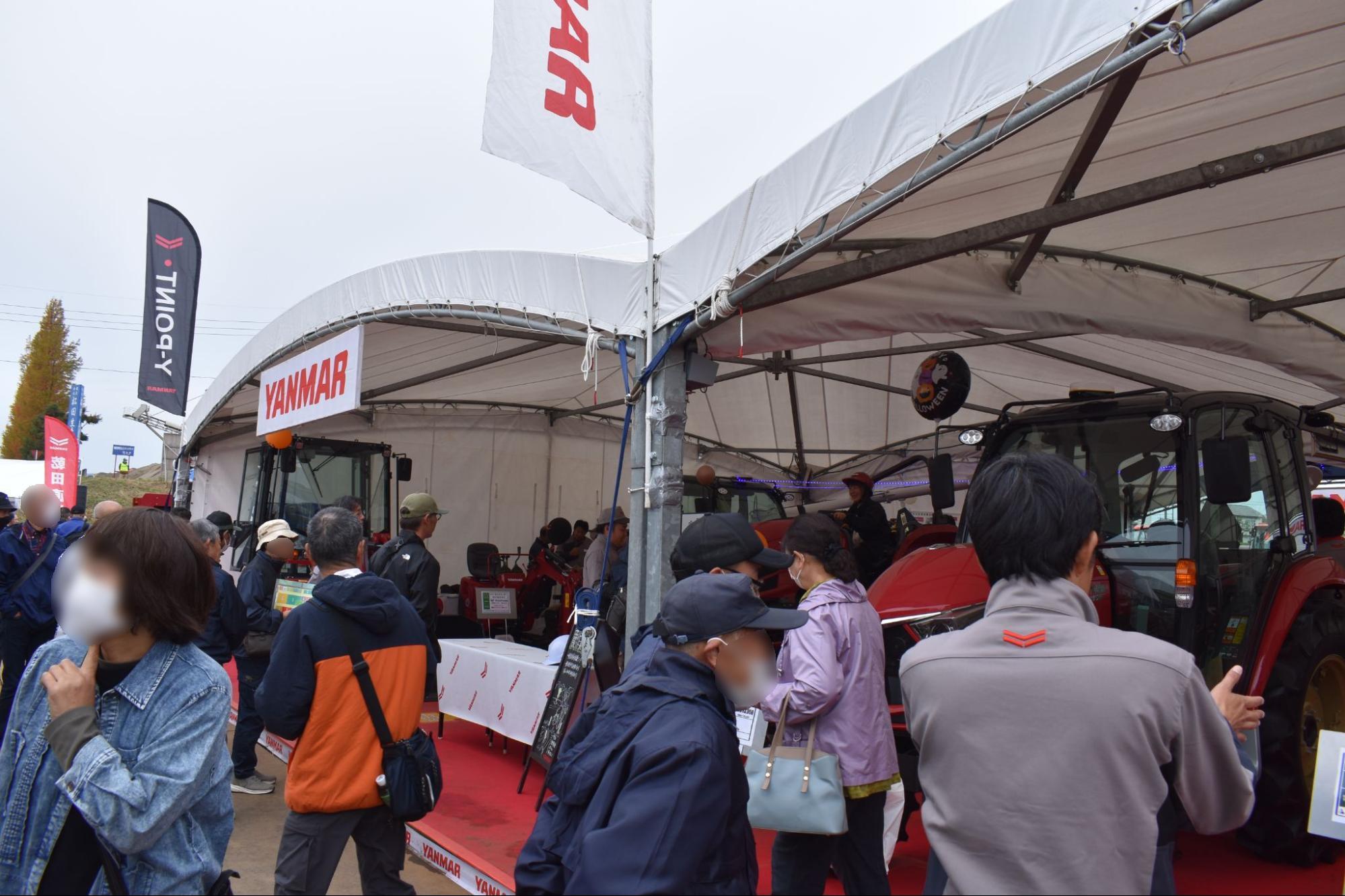 『ファーミングシミュレーター 25』がガチの農業イベント「秋田県種苗交換会」に展示されていた_015