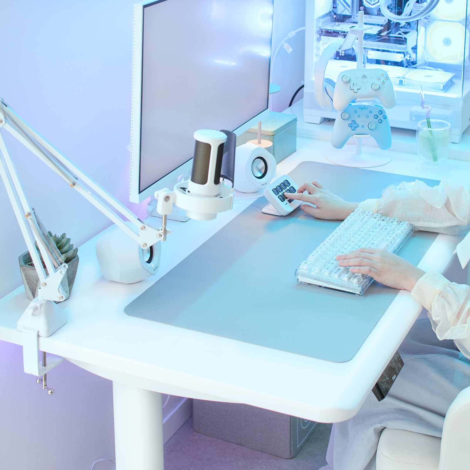 「ゲーミングデスク 1200mm 電動昇降」は、AmazonなどのPixio販売店にて予約販売中_022