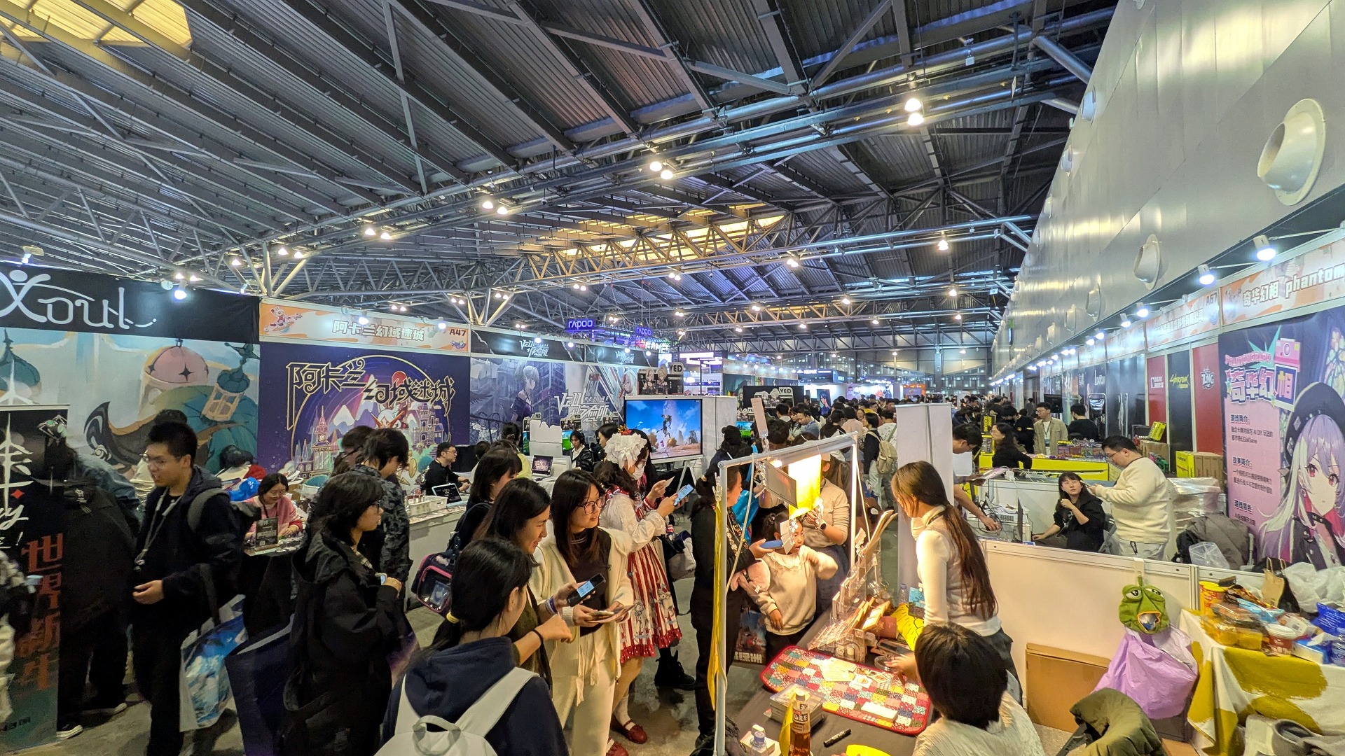 こんなゲームイベント、世界中探しても他にない! 上海「WePlay Expo 2025」が想像以上にカオスすぎた(歓喜)_020