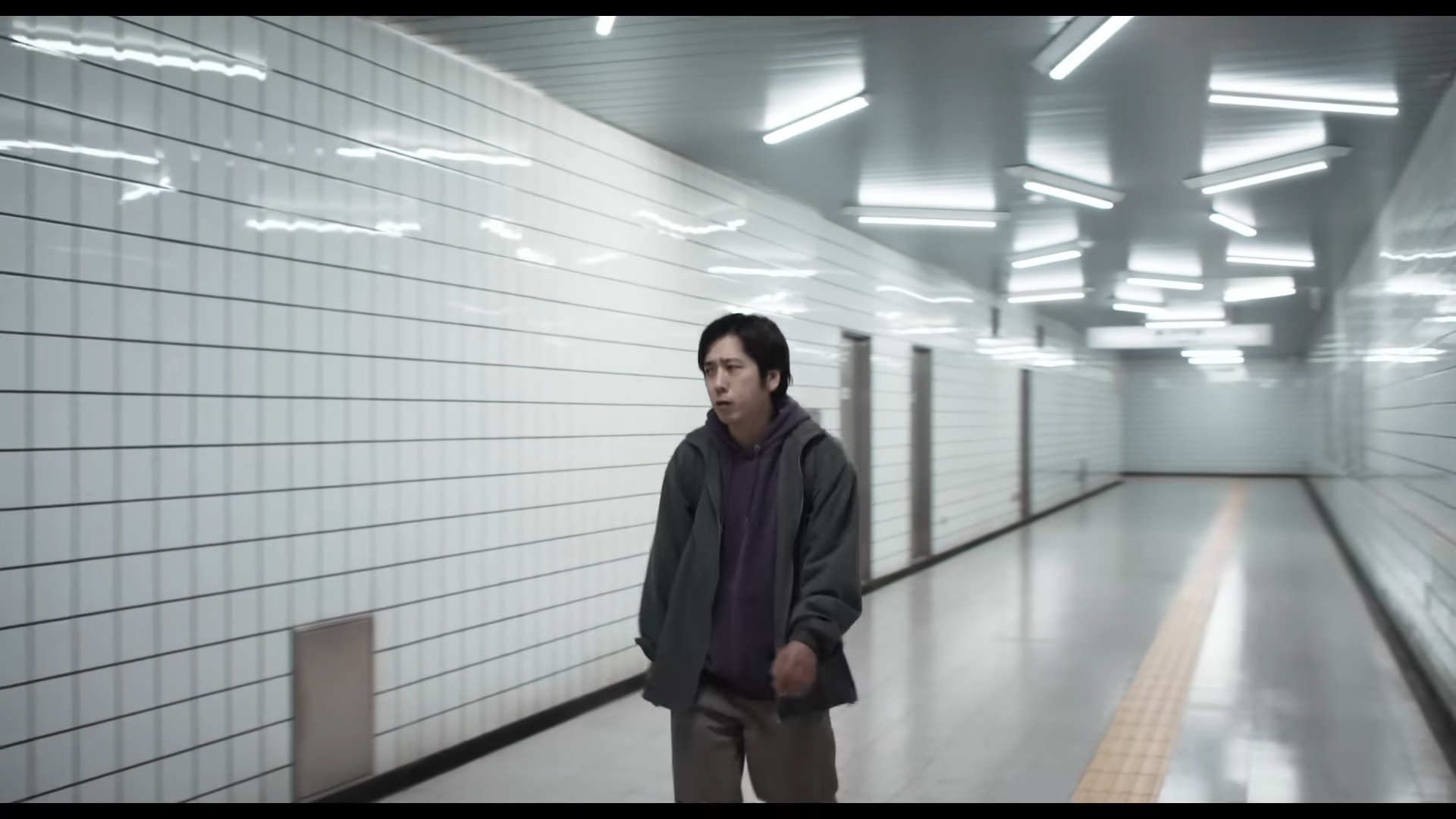 映画『8番出口』批評・レビュー・感想。「ゲーム」をどのような手法で「映画」にしたのか_004