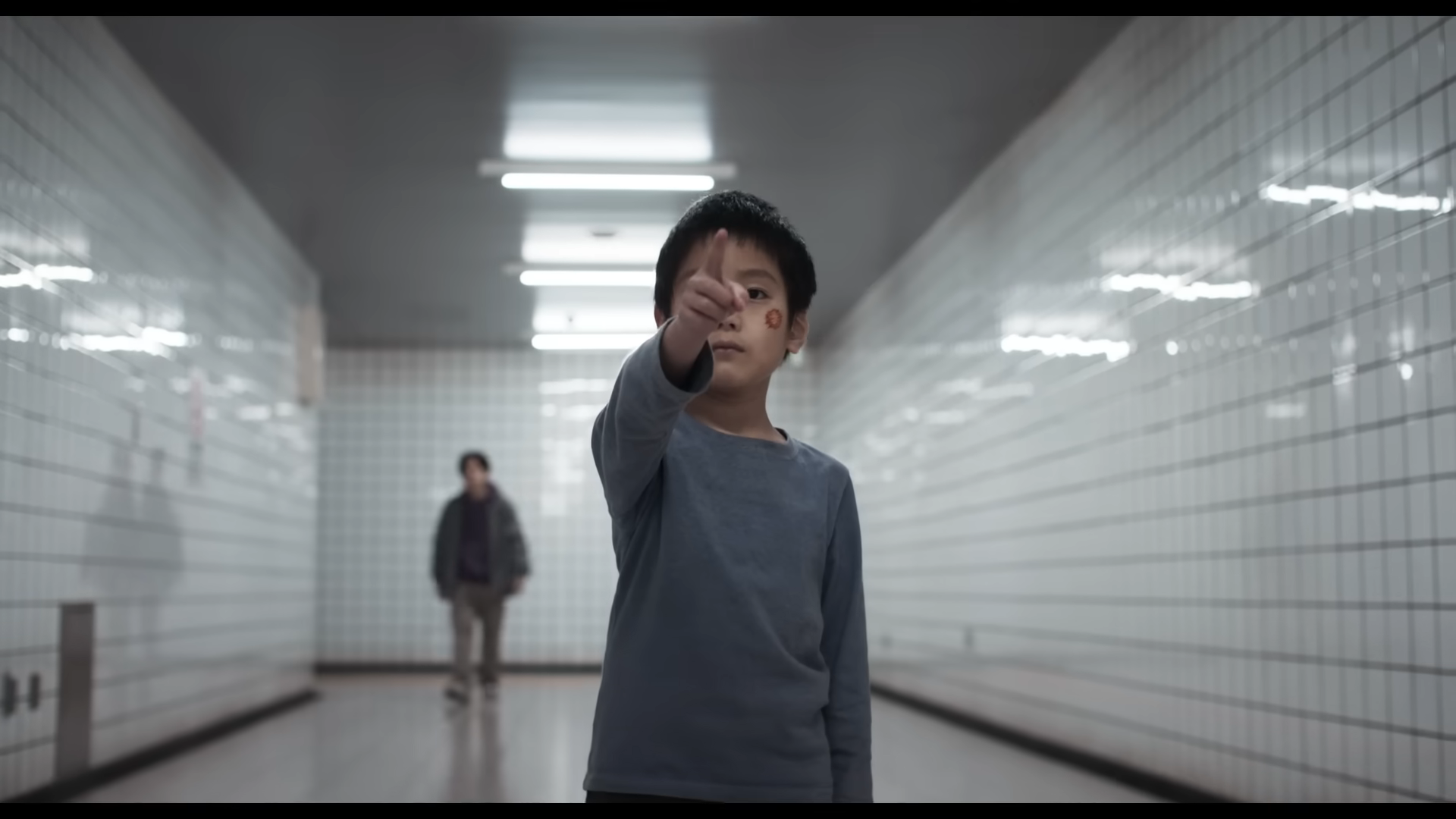 映画『8番出口』批評・レビュー・感想。「ゲーム」をどのような手法で「映画」にしたのか_007