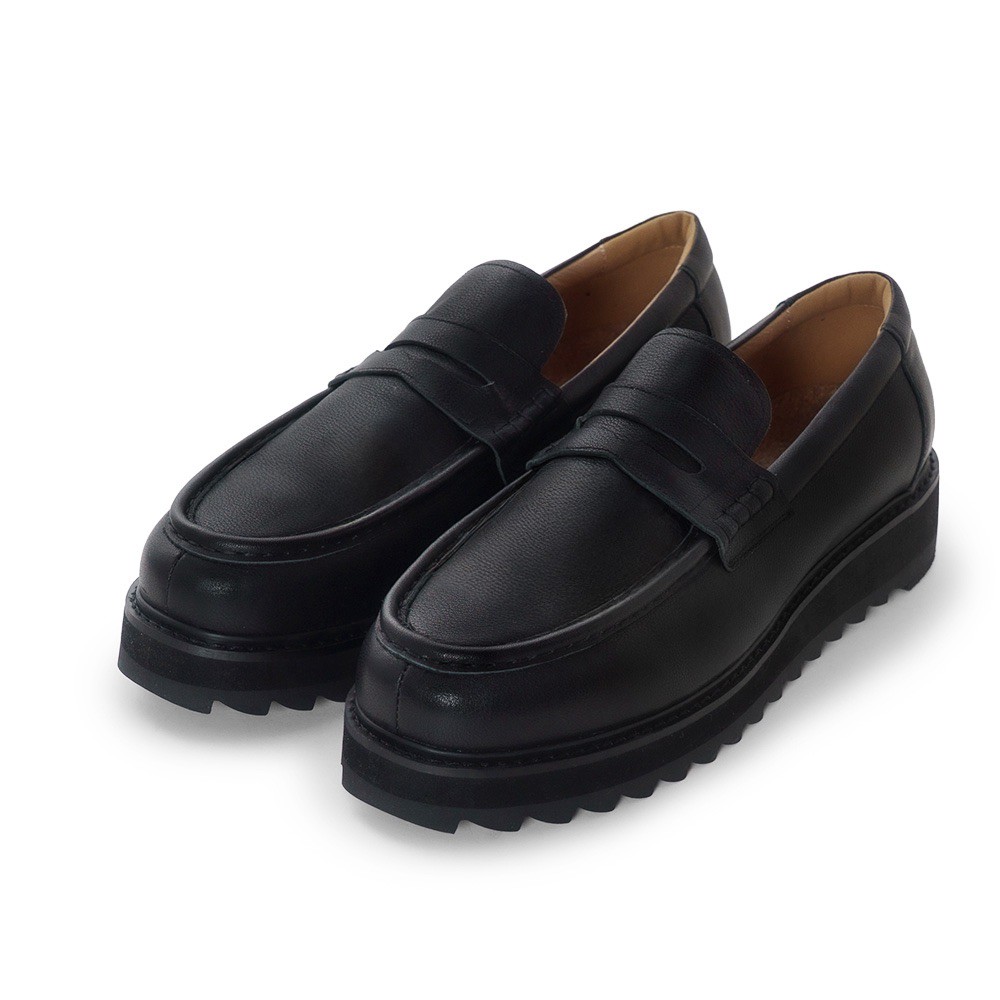 黒いレザーシューズ「ガイア」「マッシュ」「オルテガ」がカメラライフブランドMOUTHより発売予定_003