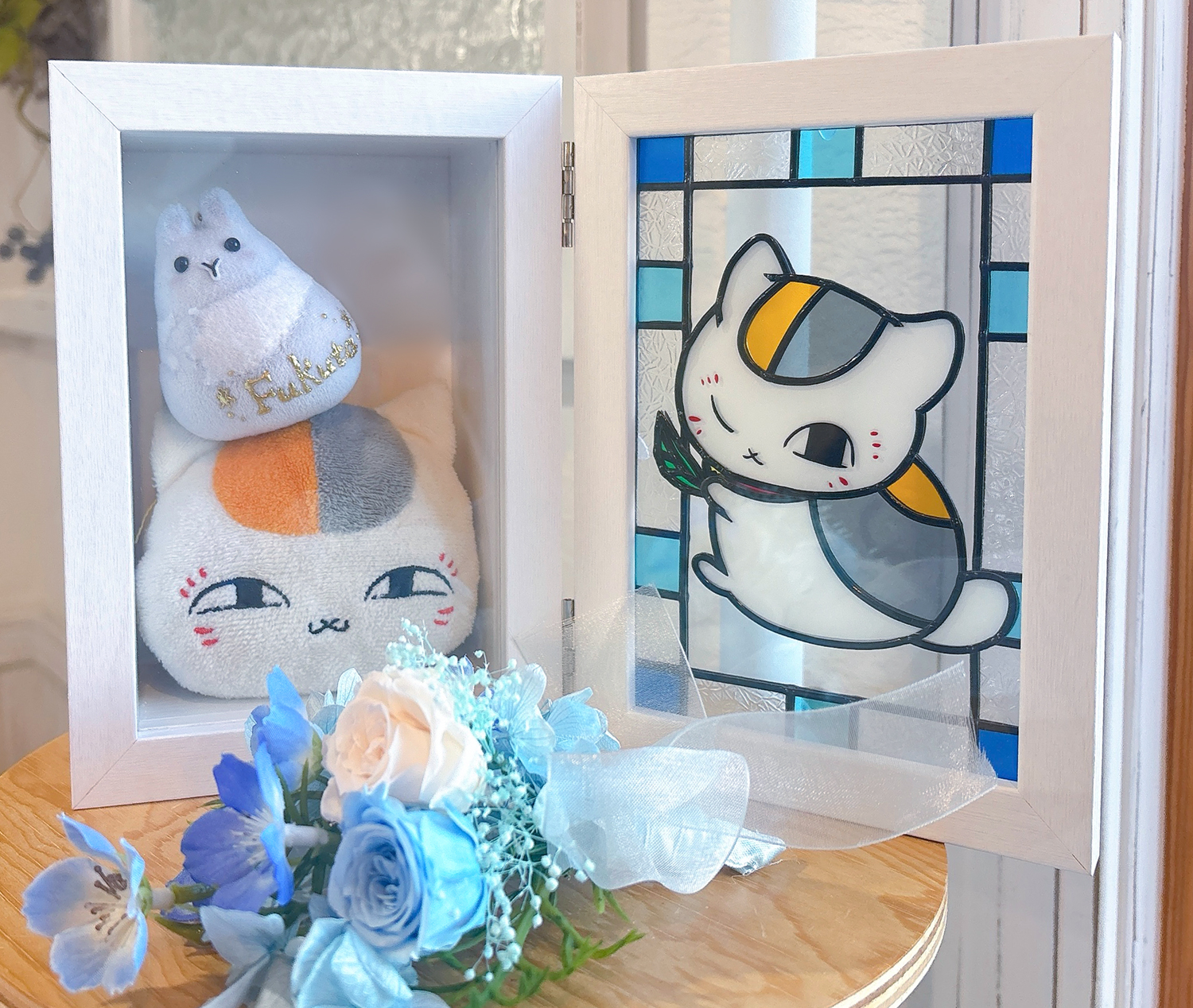 「夏目友人帳 ニャンコ先生のグラスアートと花束のセット」を発売_002