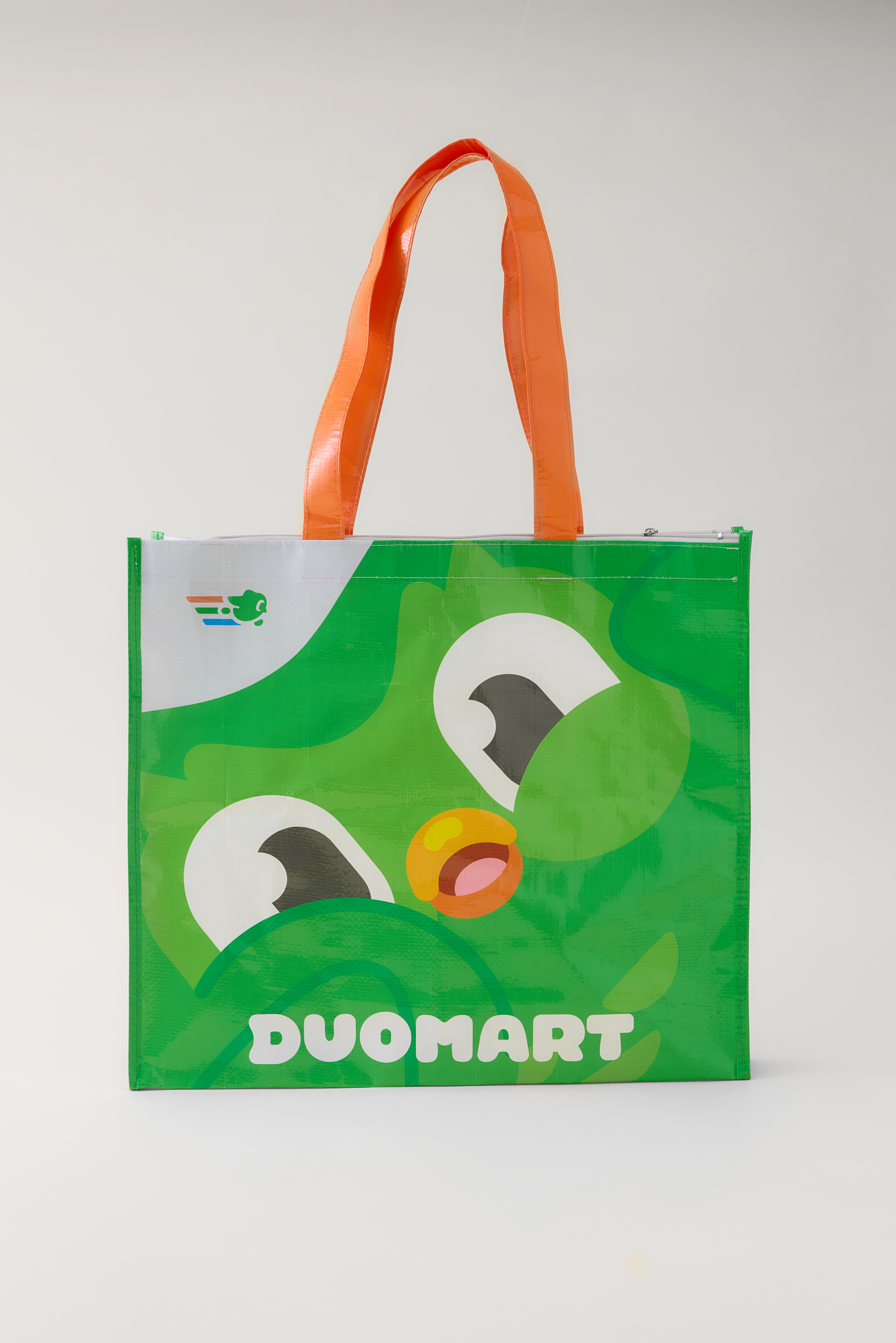 『デュオリンゴ』コンビニ風ポップアップストア「DUOMART」が本日よりオープン_010