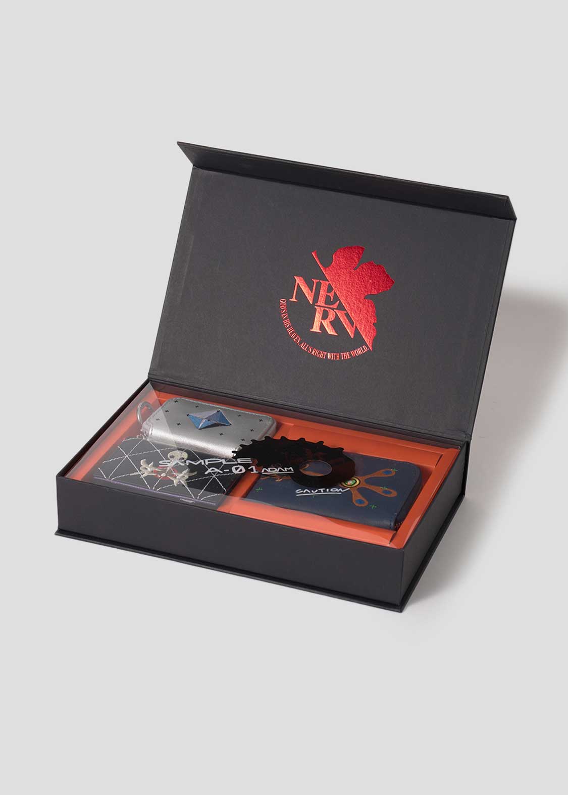 『新世紀エヴァンゲリオン』と「グラニフ」の新コラボグッズが予約受付を開始_007