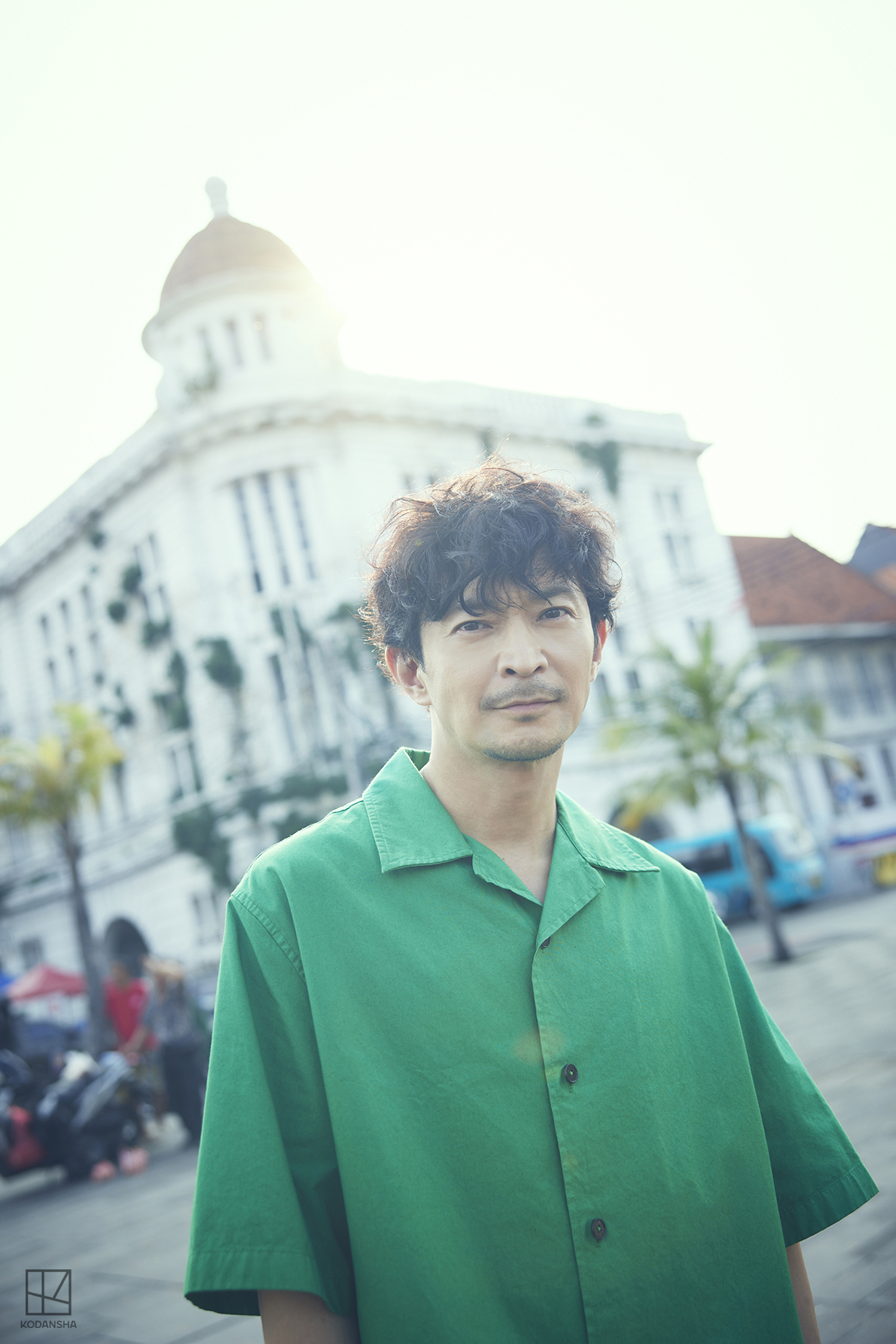 「津田健次郎」声優活動30周年を祝した記念フォトブックが3月14日より発売決定_001