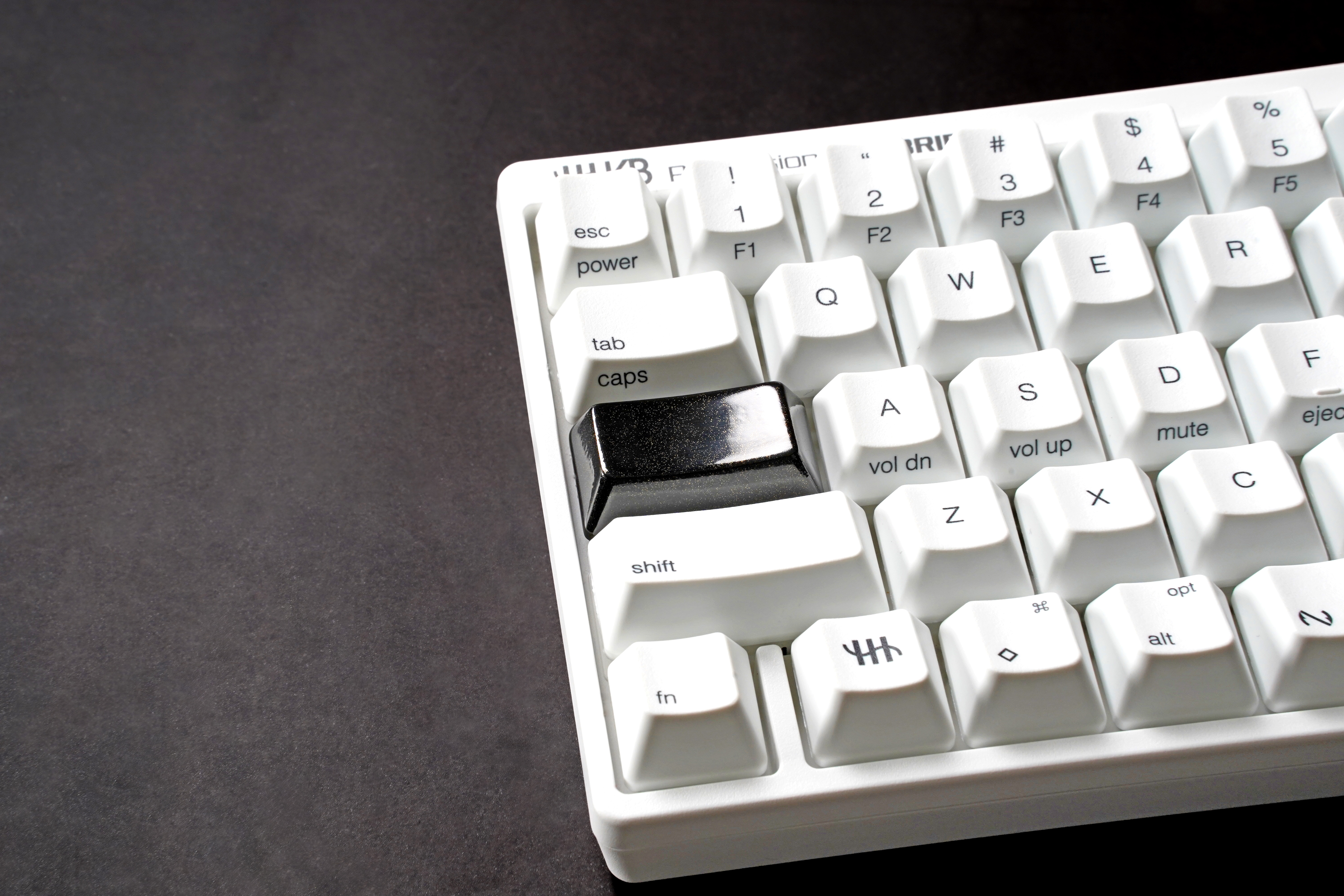 PFU、「HHKB漆塗キートップ」を発売開始_015